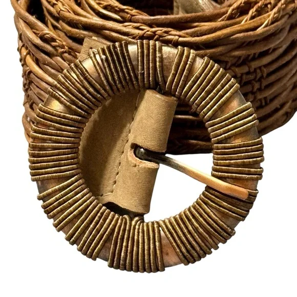 LEATHEROCK Brown Leather Woven Bohemian Belt with Round Leather Wrapped Buckle - Picture 2 of 5